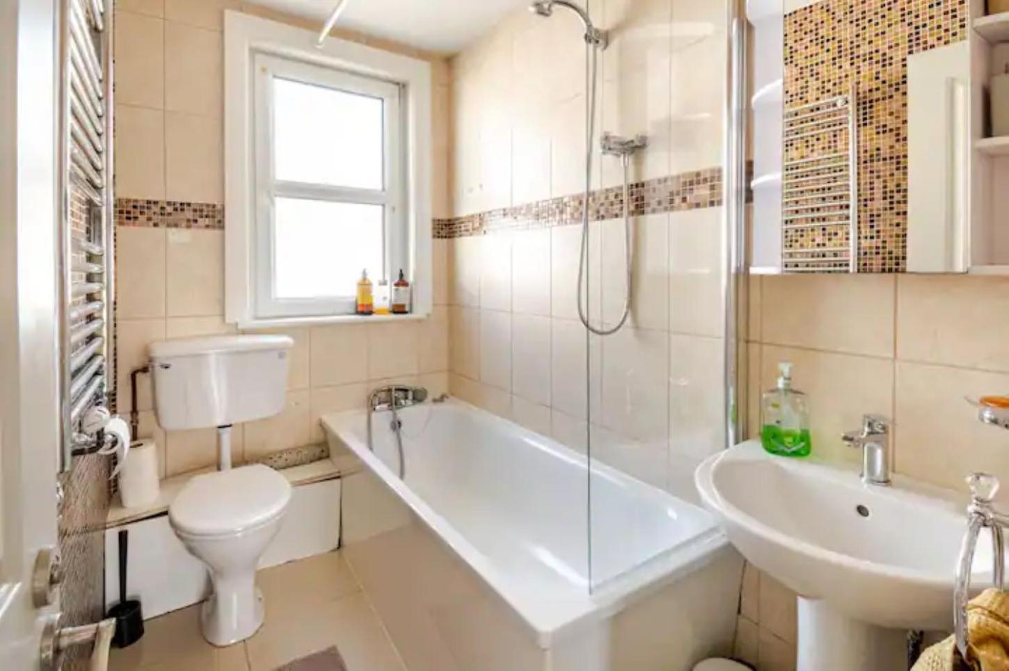 Castle View 2 Bedroom Apartment In Town Centre Гастингс Экстерьер фото
